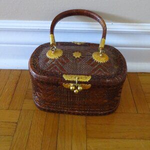 Vintage 1960 Lipao grass woven bag, High class handicrafts, woven by hand,